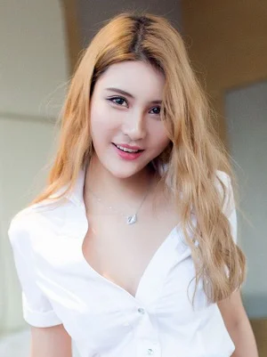 尹菲
