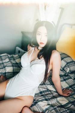 010.JPG